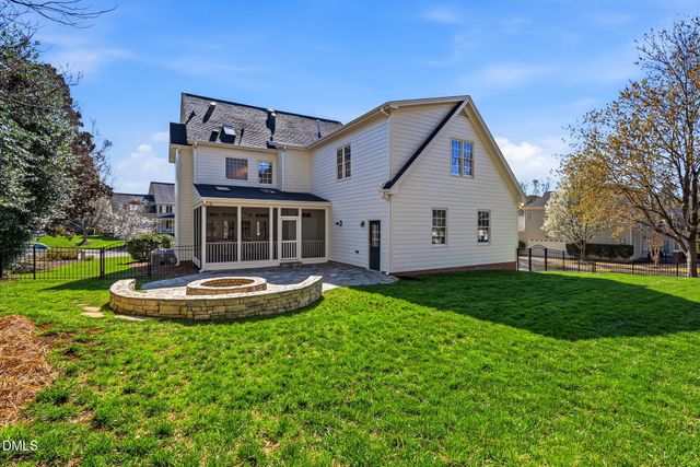 201 Cakebread Court, Cary, NC 27519