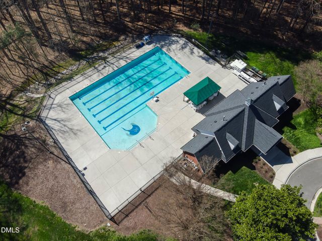 201 Cakebread Court, Cary, NC 27519