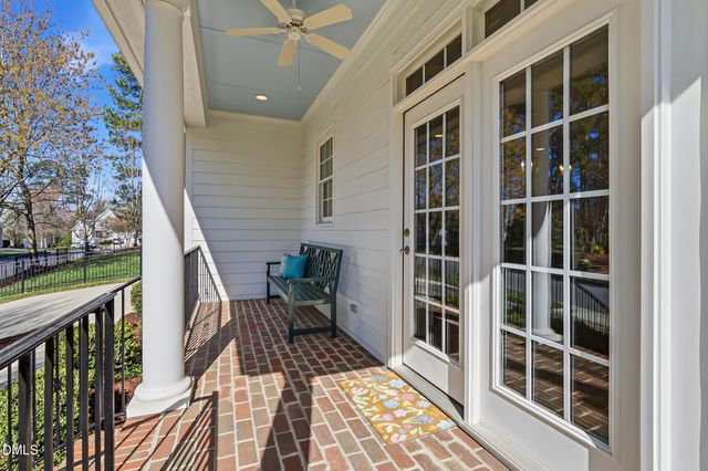 201 Cakebread Court, Cary, NC 27519