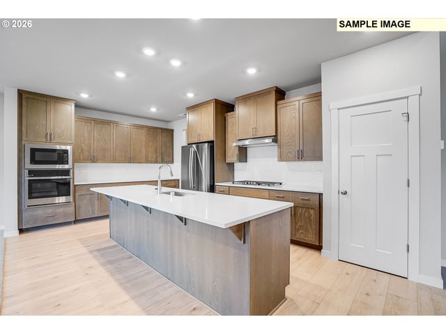 16907 Ne 37th Ave, Vancouver, WA 98686