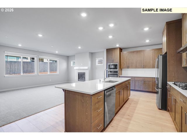 16907 Ne 37th Ave, Vancouver, WA 98686