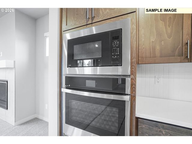 16907 Ne 37th Ave, Vancouver, WA 98686