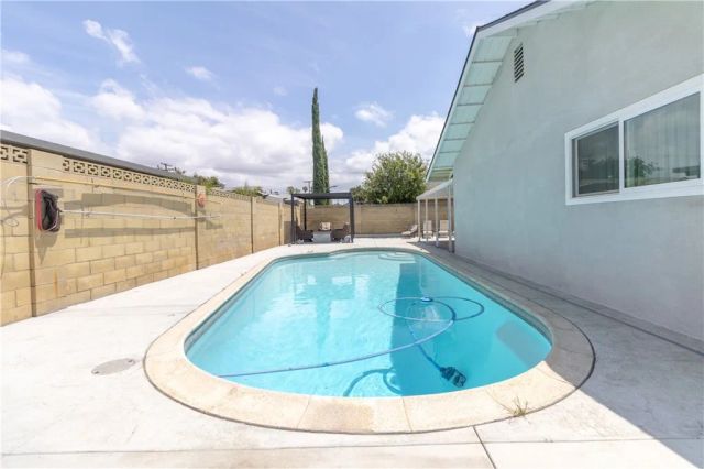 3415 Nutmeg Circle, Riverside, CA 92503