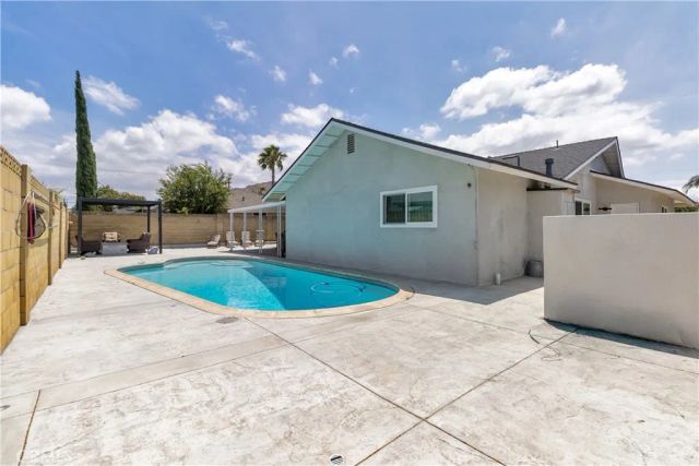 3415 Nutmeg Circle, Riverside, CA 92503