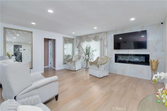 3415 Nutmeg Circle, Riverside, CA 92503