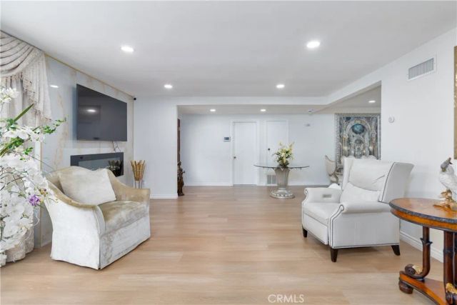 3415 Nutmeg Circle, Riverside, CA 92503