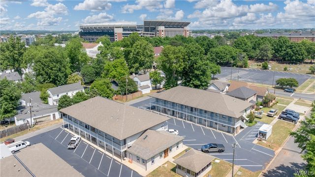 1212 12th 8, Tuscaloosa, AL 35401