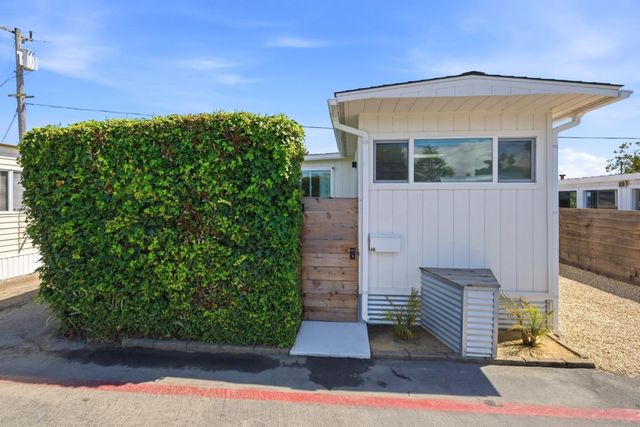 890 38th Avenue 48, Santa Cruz, CA 95062