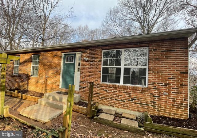 9550 N SIDE DR, Owings, MD 20736