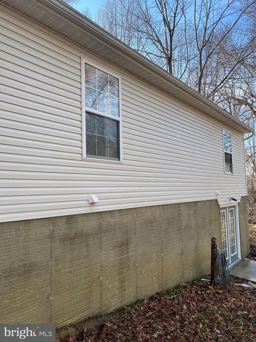 9550 N SIDE DR, Owings, MD 20736