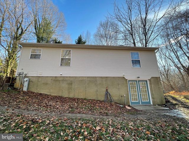 9550 N SIDE DR, Owings, MD 20736