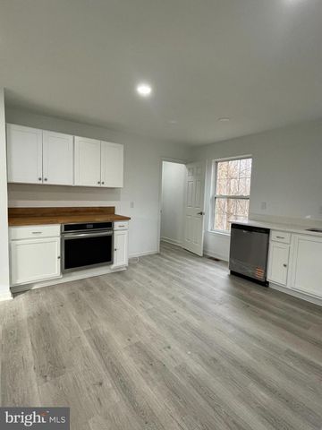 9550 N SIDE DR, Owings, MD 20736