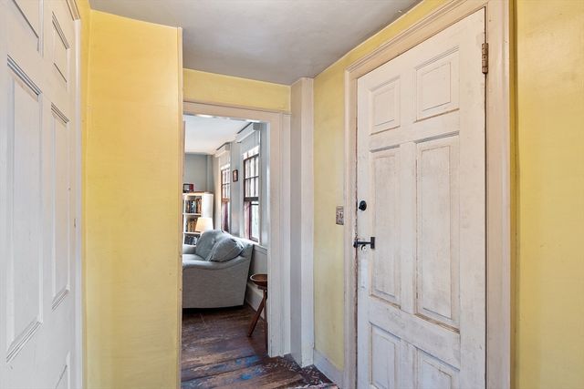 5-7 Boardman Street, Amesbury, MA 01913