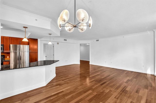 2000 N Bayshore Dr 227, Miami, FL 33137
