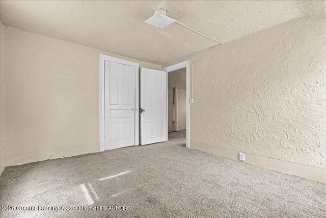 1213 N Chestnut Street, Lansing, MI 48906