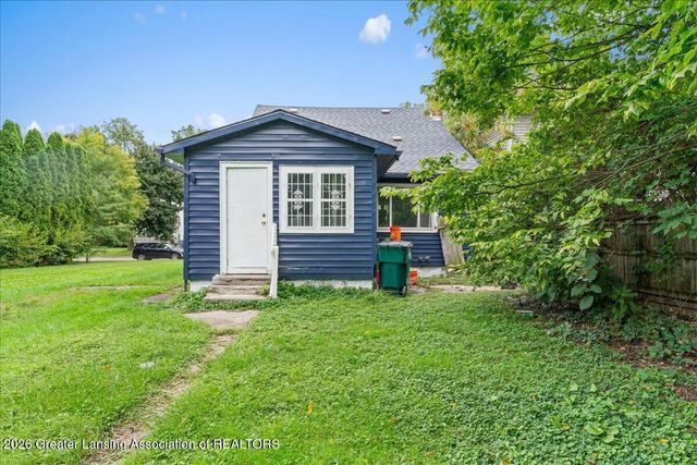 1213 N Chestnut Street, Lansing, MI 48906