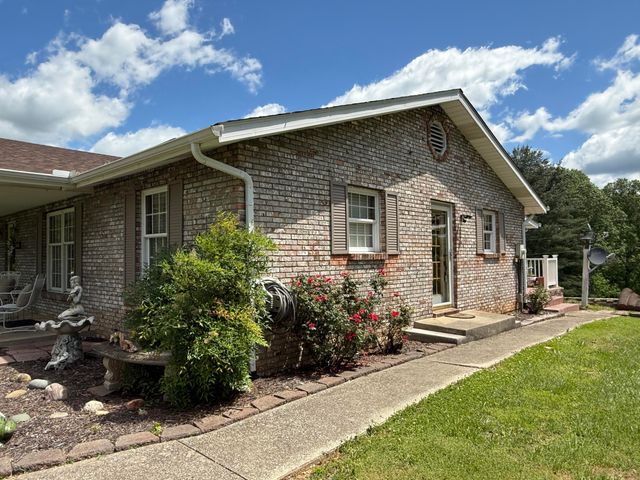 3604 Debra Drive, Somerset, KY 42503