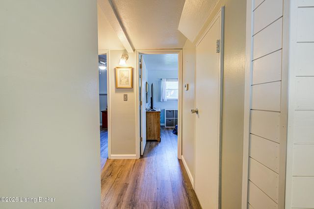 13418 Kinross Blvd, Louisville, KY 40272
