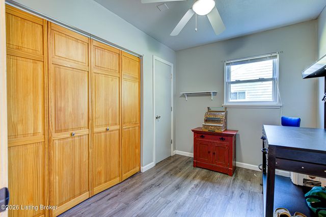 13418 Kinross Blvd, Louisville, KY 40272