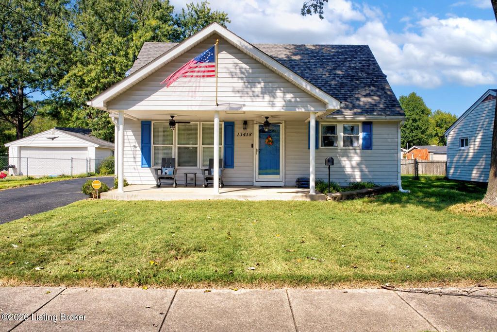 13418 Kinross Blvd, Louisville, KY 40272