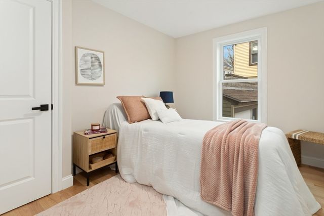 157 Boston Ave 1, Somerville, MA 02144