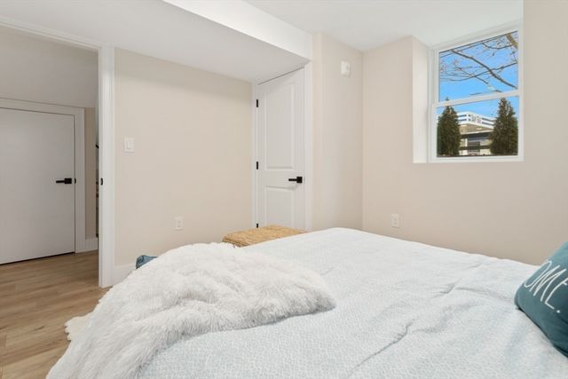 157 Boston Ave 1, Somerville, MA 02144