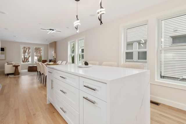 157 Boston Ave 1, Somerville, MA 02144