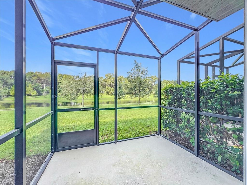 Image 25 of property listing at 4298 CAMPSITE LOOP, Orlando, FL 32824