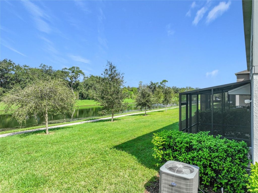 Image 29 of property listing at 4298 CAMPSITE LOOP, Orlando, FL 32824