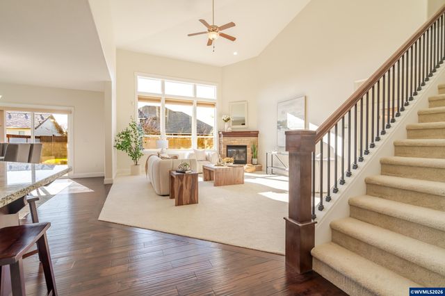 2998 NE Zuhlke Ln, Albany, OR 97321