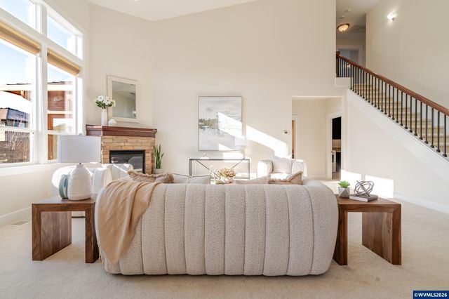 2998 NE Zuhlke Ln, Albany, OR 97321