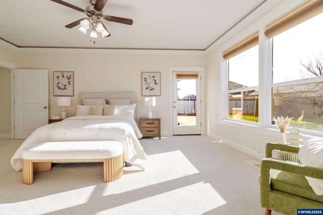 2998 NE Zuhlke Ln, Albany, OR 97321