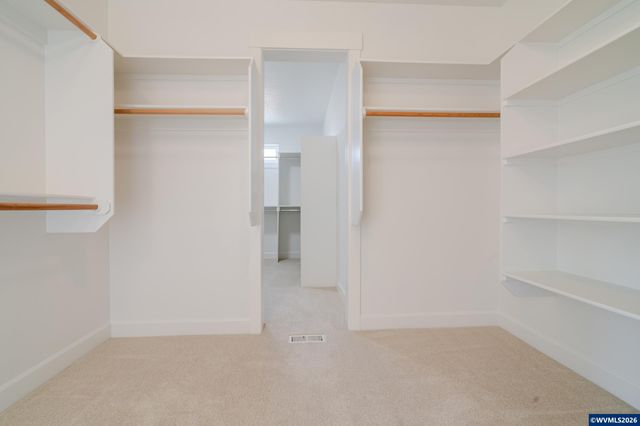 2998 NE Zuhlke Ln, Albany, OR 97321