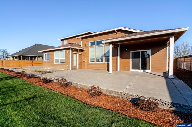 2998 NE Zuhlke Ln, Albany, OR 97321