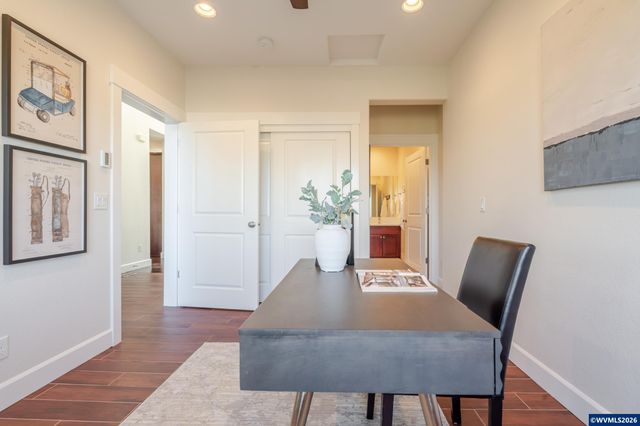 2998 NE Zuhlke Ln, Albany, OR 97321