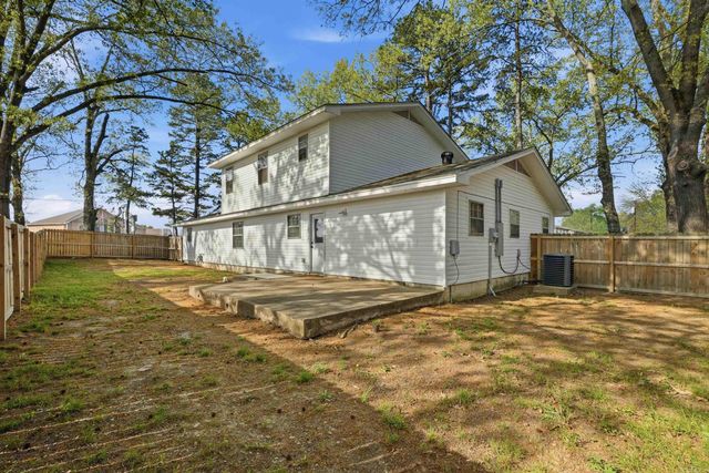 710 Clara Drive, Conway, AR 72034