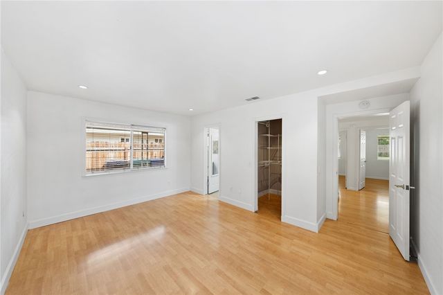 6090 Meadowbrook Lane, Riverside, CA 92504