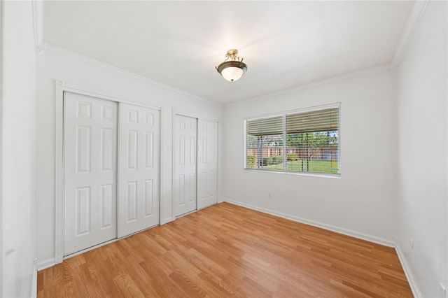 6090 Meadowbrook Lane, Riverside, CA 92504