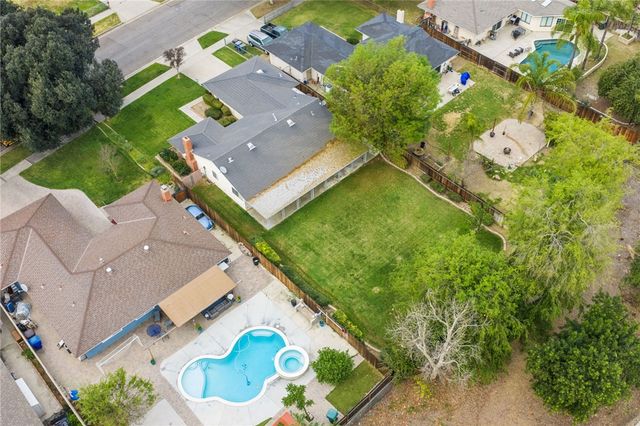 6090 Meadowbrook Lane, Riverside, CA 92504