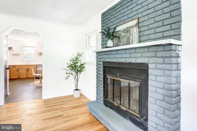 605 SYCAMORE DR, Columbia, PA 17512