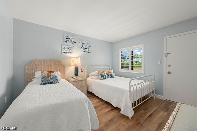 979 E Gulf DR 242, Sanibel, FL 33957