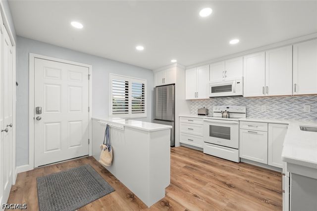979 E Gulf DR 242, Sanibel, FL 33957