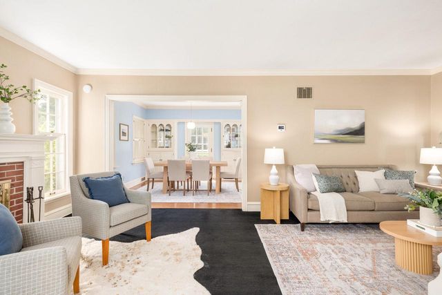 165 N 85th STREET, Wauwatosa, WI 53226
