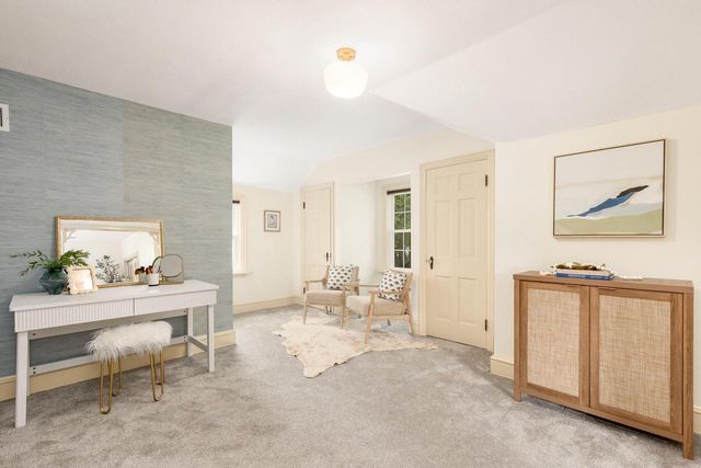 165 N 85th STREET, Wauwatosa, WI 53226