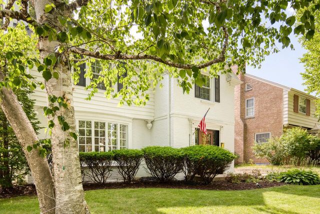 165 N 85th STREET, Wauwatosa, WI 53226
