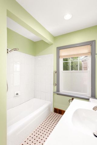 165 N 85th STREET, Wauwatosa, WI 53226