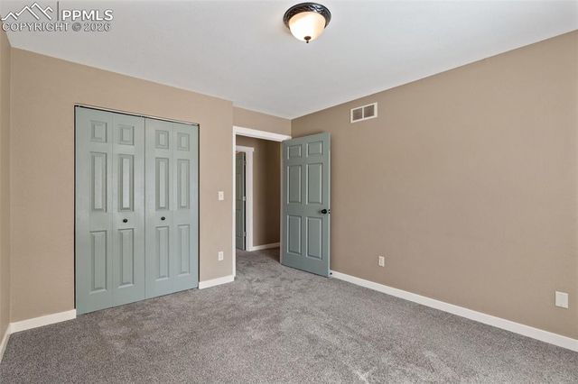 1050 Sundance Street, Woodland Park, CO 80863