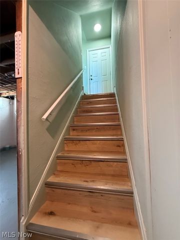 8314 Vineyard Avenue, Cleveland, OH 44105