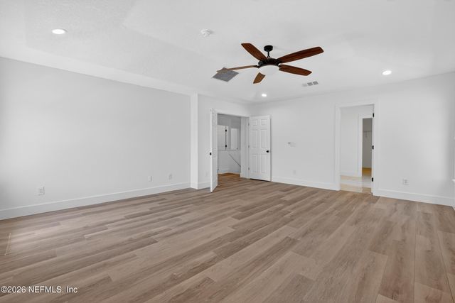 1124 SUNRAY Court, Jacksonville, FL 32218