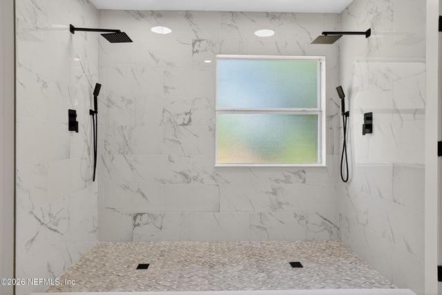 1124 SUNRAY Court, Jacksonville, FL 32218